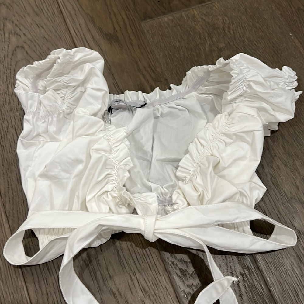 White crop top